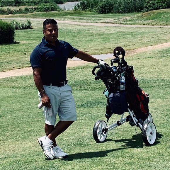 Meet your Posher, George - Picture 2 of 4